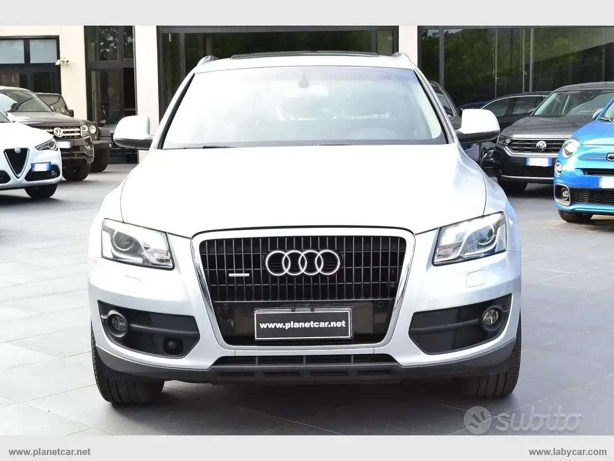 Usata Audi Q5 239 CV (175 kW) 2010 Argento SUV