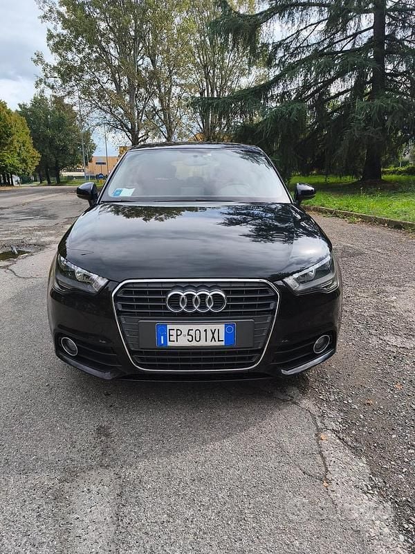 Usata Audi A1 Sportback 90 CV (66 kW) 2013 Nero Utilitaria
