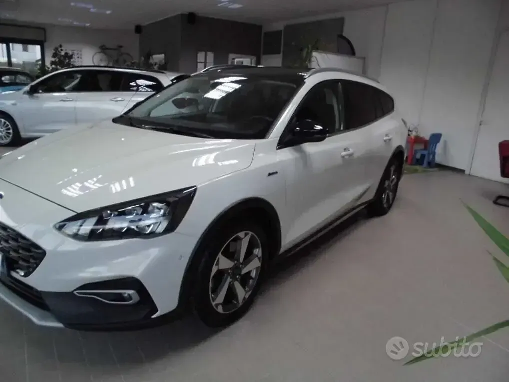 Usata Ford Focus Active X 150 CV (110 kW) 2020 Bianco Station wagon