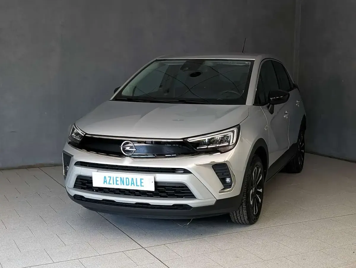 Usata Opel Crossland Elegance 110 CV (80 kW) 2024 SUV