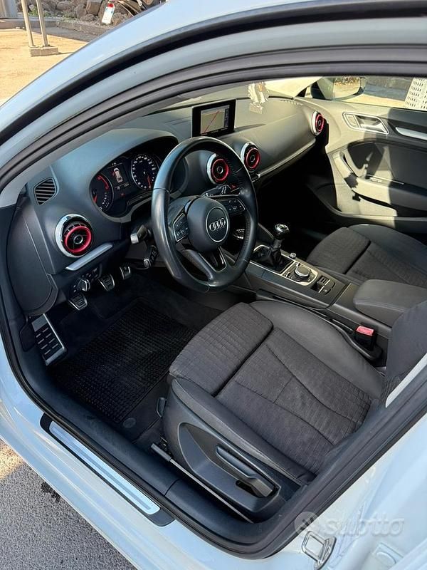 Usata Audi A3 Ambiente 105 CV (77 kW) 2014 Berlina