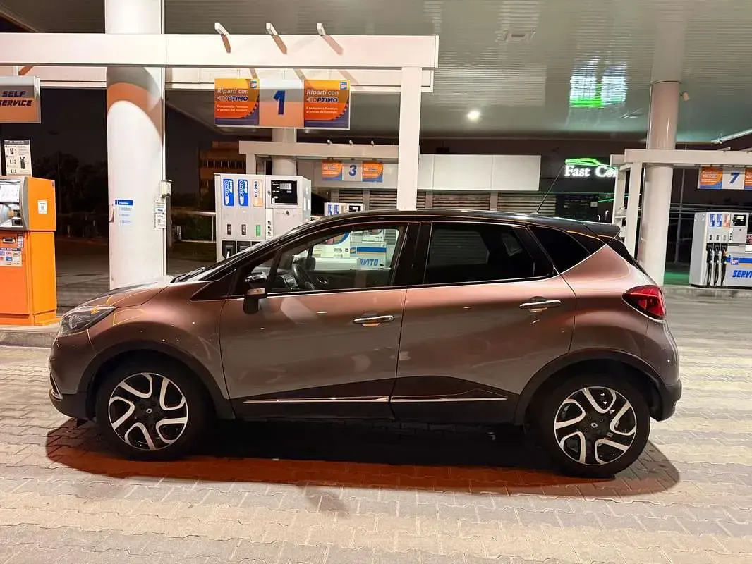 Usata Renault Captur 90 CV (66 kW) 2014 SUV