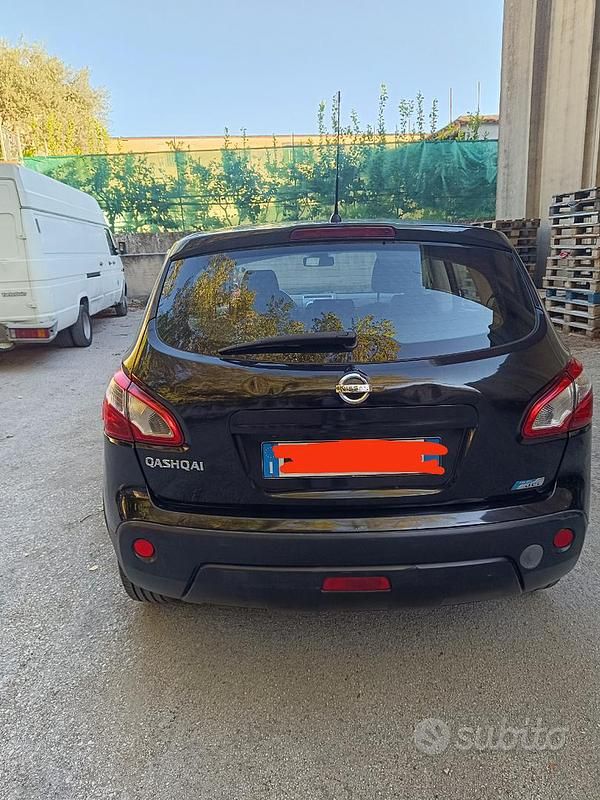 Gebraucht Nissan Qashqai 115 PS (84 kW) 2010 Schwarz SUV