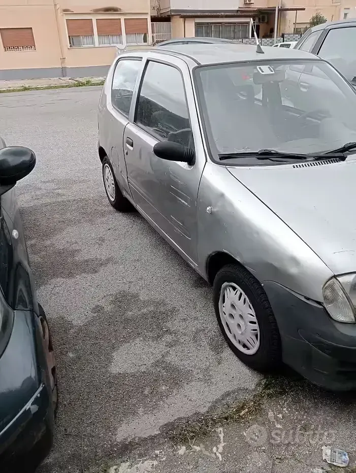 Käytetty Fiat Seicento 54 HP (39 kW) 2003 Harmaa Viistoperä