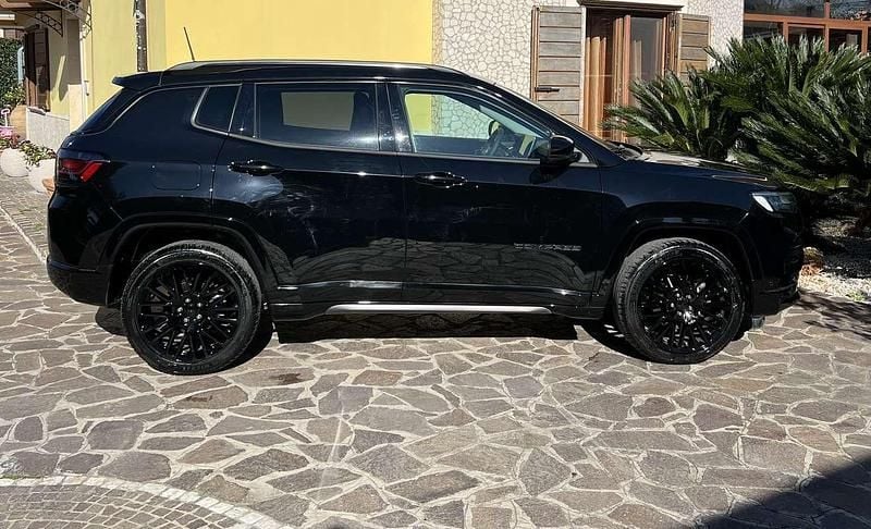 Begagnad Jeep Compass Night Eagle 131 HK (96 kW) 2022 SUV