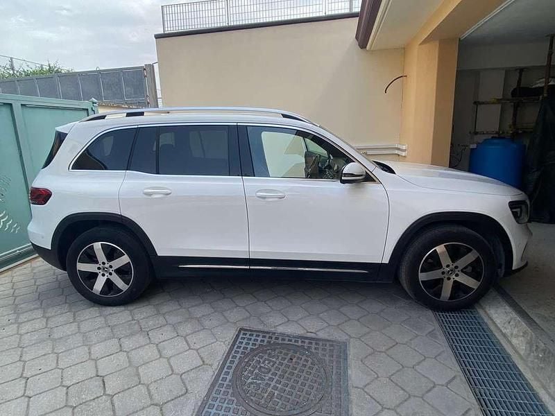 Bianco Usata 2021 Mercedes GLB200 SUV | 32.500 € (Super prezzo) - Immagine 1/4