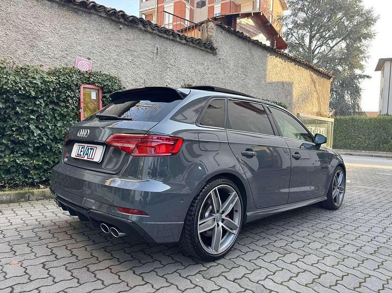 Usata Audi S3 Ambiente 300 CV (220 kW) 2019 Grigio Berlina