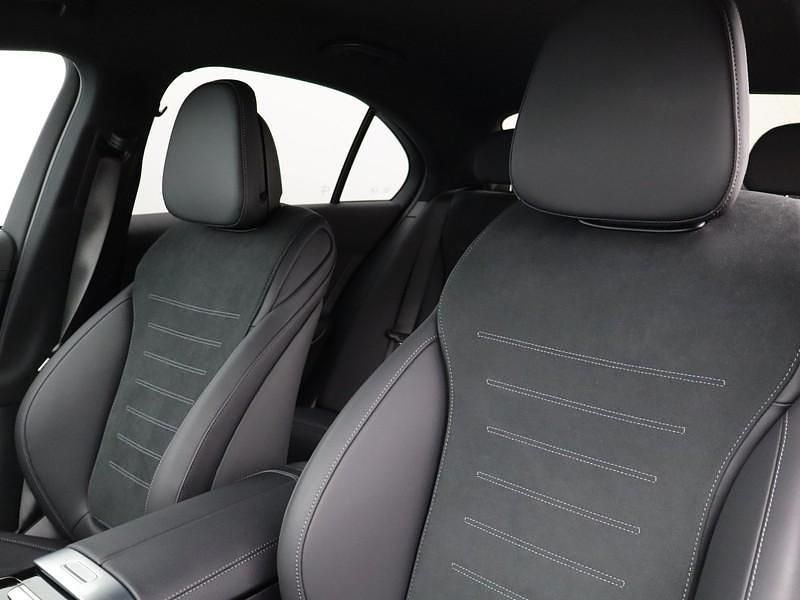 Usata Mercedes C300 Advanced 313 CV (230 kW) 2025 Grigio Berlina