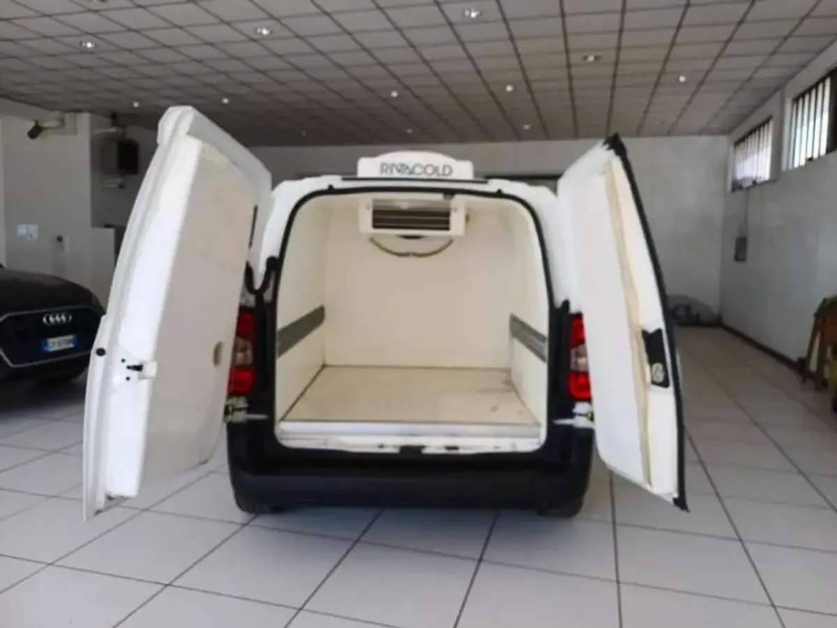 Usata Opel Combo 102 CV (75 kW) 2022 Bianco Monovolume