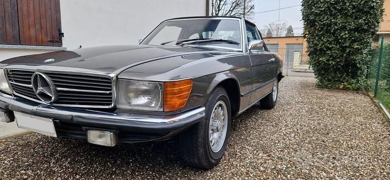 Usata Mercedes SL280 185 CV (136 kW) 1970 Grigio Cabrio
