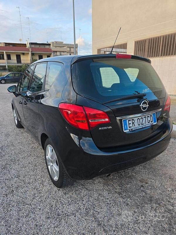 Usata Opel Meriva 2014 Nero Monovolume