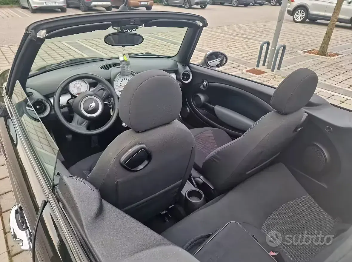 Usata Mini Cooper Cabriolet 2010 Nero Cabrio