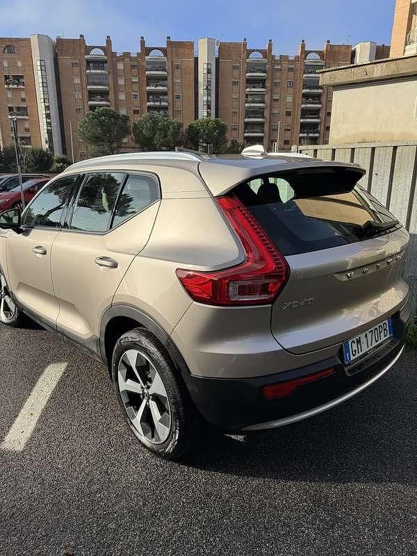 Usata Volvo XC40 Core 129 CV (94 kW) 2023 SUV