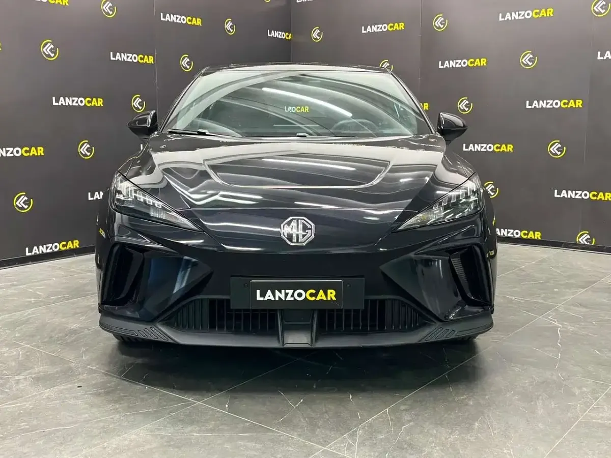 Usata MG MG4 EV 53 kW (73 CV) 2023 Nero Utilitaria