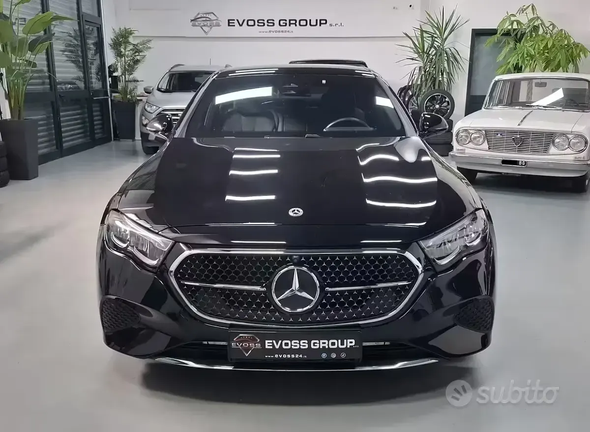 Usata Mercedes E220 Avantgarde 197 CV (144 kW) 2024 Nero Berlina