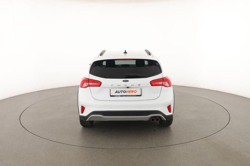 Usata Ford Focus Active 120 CV (88 kW) 2019 Bianco Berlina