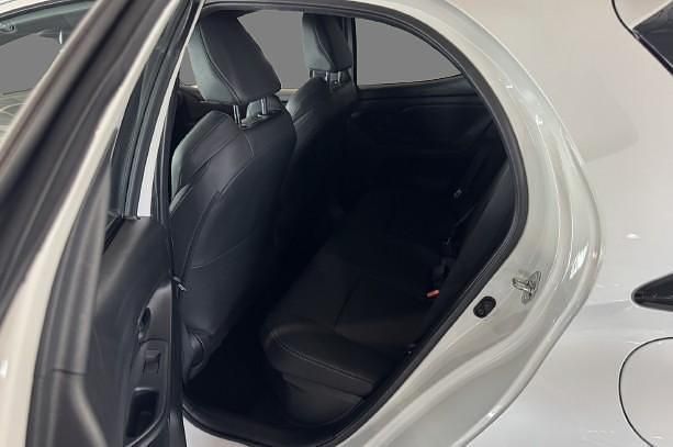 Usata Mazda 2 116 CV (85 kW) 2024 Bianco metallizzato Utilitaria