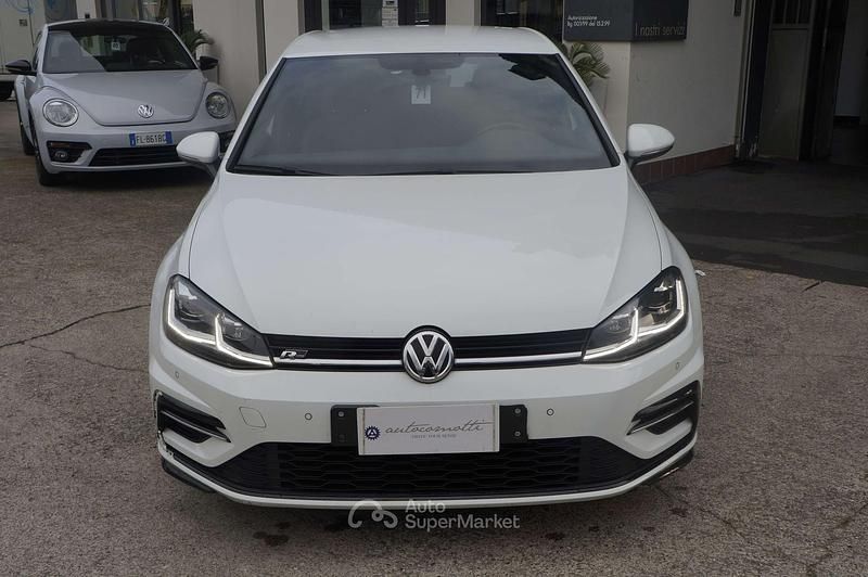 Usata VW Golf VII Sport 116 CV (85 kW) 2017 Bianco Berlina