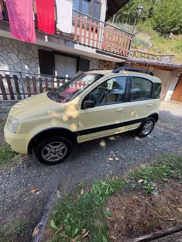 Usata Fiat Panda 4x4 69 CV (50 kW) 2007 Utilitaria