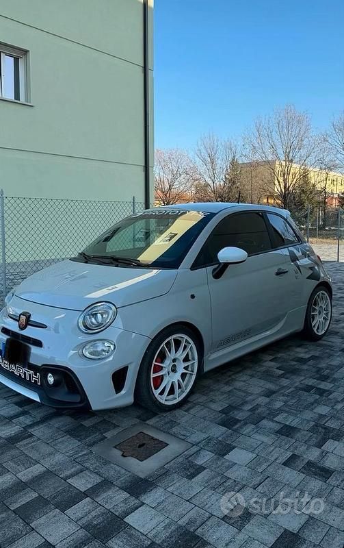 Usata Abarth 595 145 CV (106 kW) 2018 Grigio Berlina