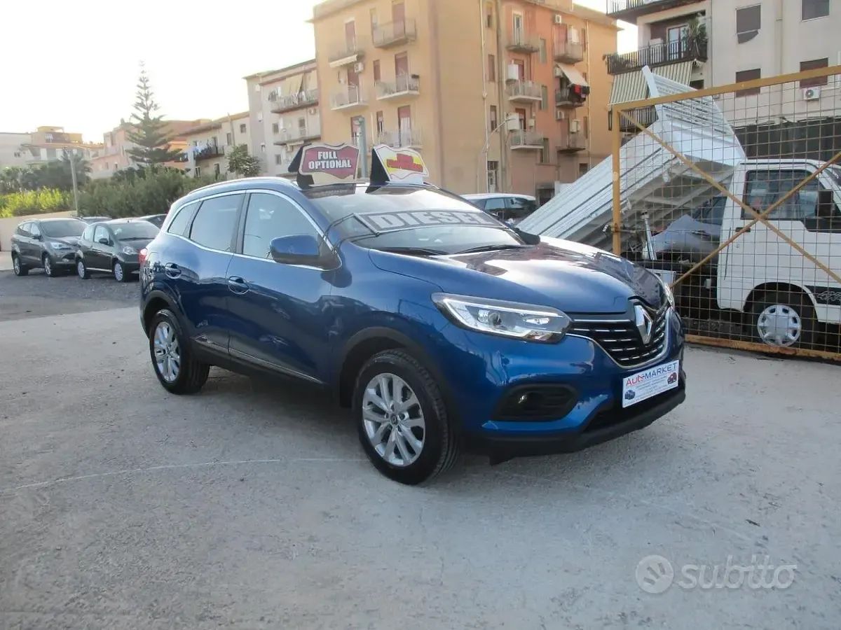 Usata Renault Kadjar 116 CV (85 kW) 2022 Blu SUV