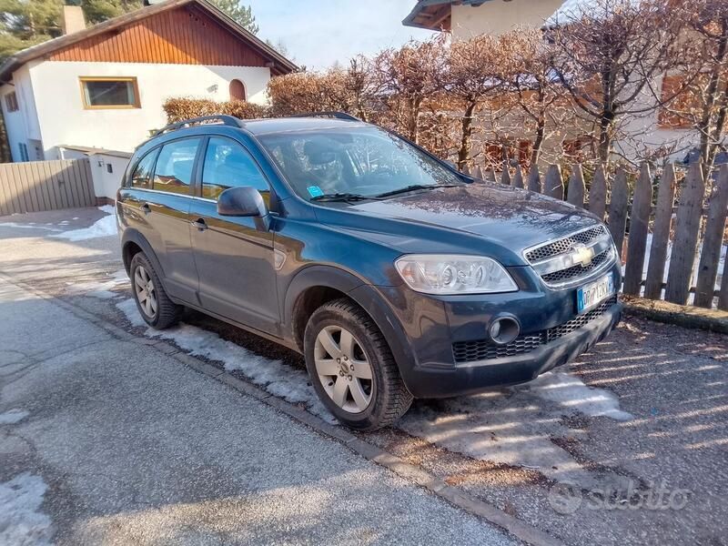 Usata 2008 Chevrolet Captiva SUV | 3490 € (Buon prezzo) - Immagine 1/4