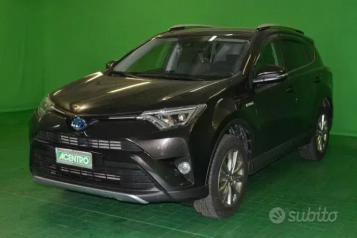 Usado Toyota RAV4 Lounge 2017 Negro SUV