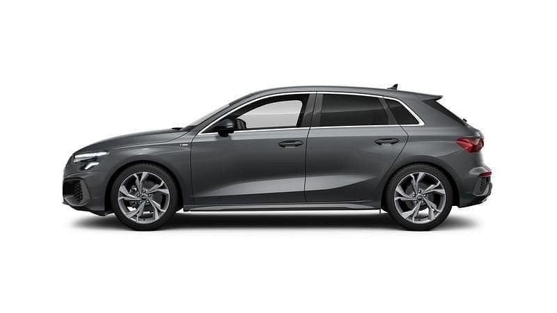 Usata Audi A3 Sportback S-Line 150 CV (110 kW) 2023 Grigio Utilitaria