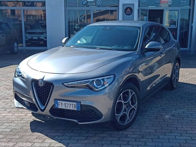 Grigio Usata 2019 Alfa Romeo Stelvio Tech Edition SUV | 23.470 € (Buon prezzo) - Immagine 1/4