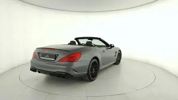 Usata Mercedes SL63 AMG AMG 585 CV (430 kW) 2016 Grigio grafite magno Cabrio