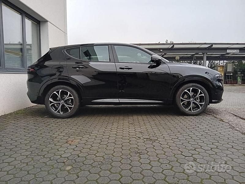 Usata Alfa Romeo Tonale Sprint 131 CV (96 kW) 2024 Nero SUV