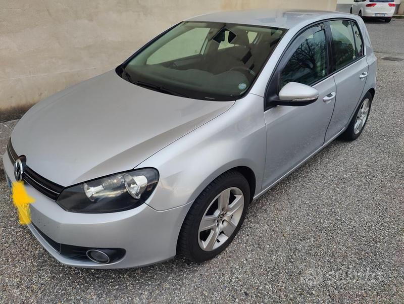 Usata VW Golf VI 140 CV (102 kW) 2009 Grigio Utilitaria