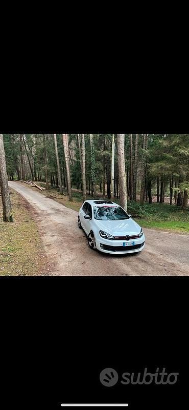 Usata VW Golf VI GTI 211 CV (155 kW) 2011 Bianco Utilitaria