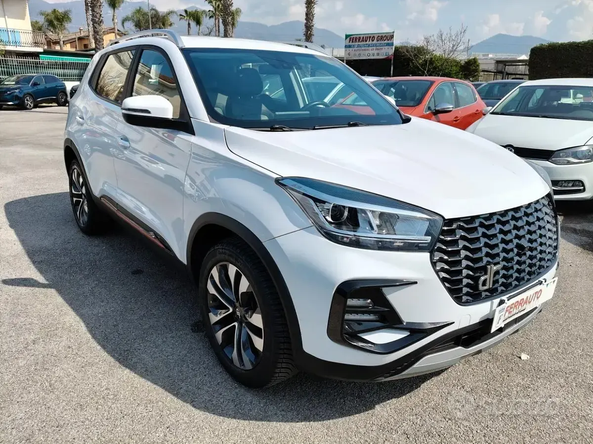 Usata DR DR 5.0 155 CV (114 kW) 2022 Bianco SUV