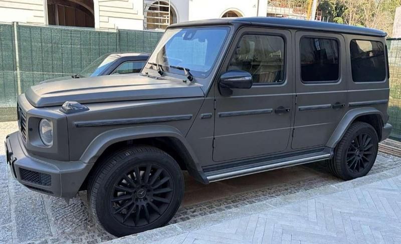 Usata Mercedes G400 AMG line 330 CV (242 kW) 2023 Grigio SUV