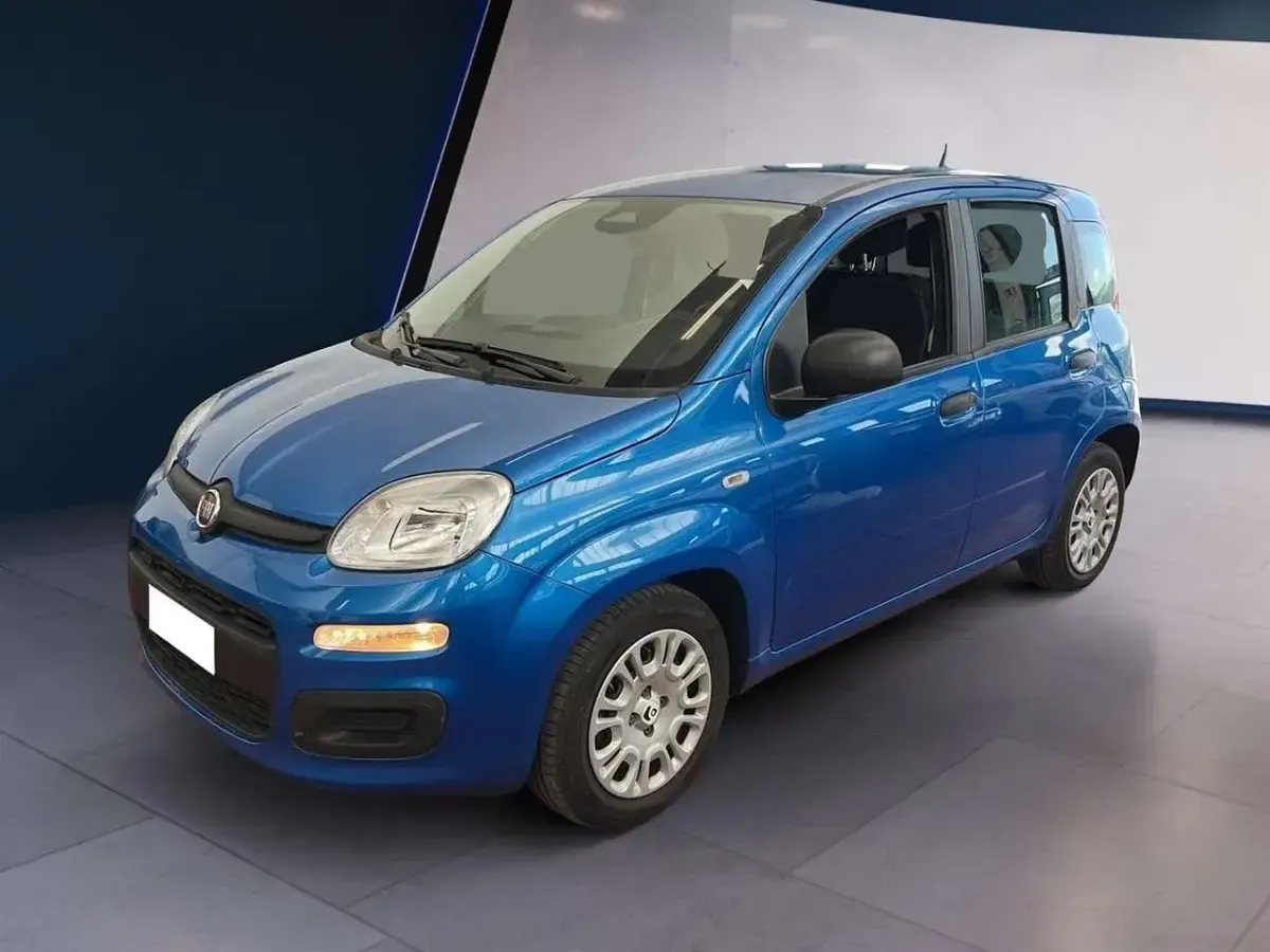 Usata Fiat Panda 69 CV (50 kW) 2025 Blu/azzurro Utilitaria