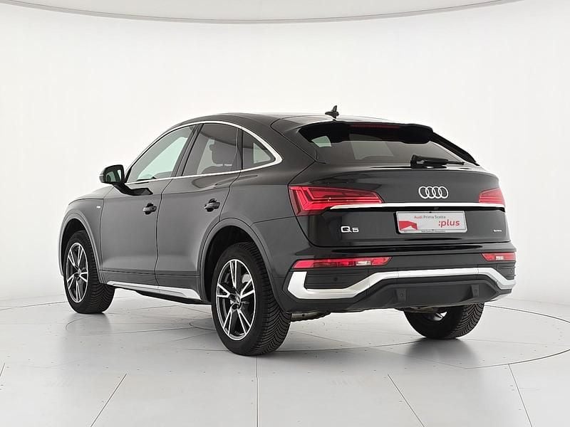 Usata Audi Q5 Sportback S-Line 204 CV (150 kW) 2024 Nero mito metallizzato SUV