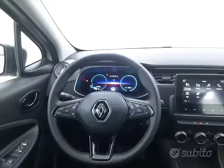 Usata Renault Zoe Zen 50 kW (69 CV) 2022 Bianco Utilitaria