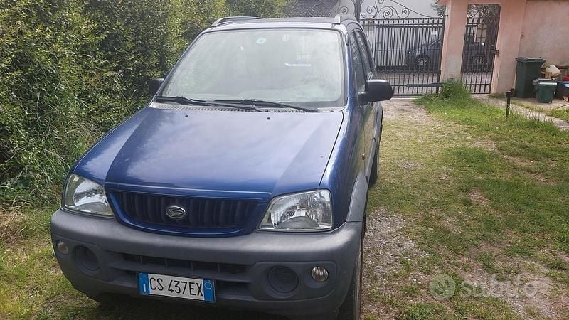 Usata Daihatsu Terios 2004 Blu SUV