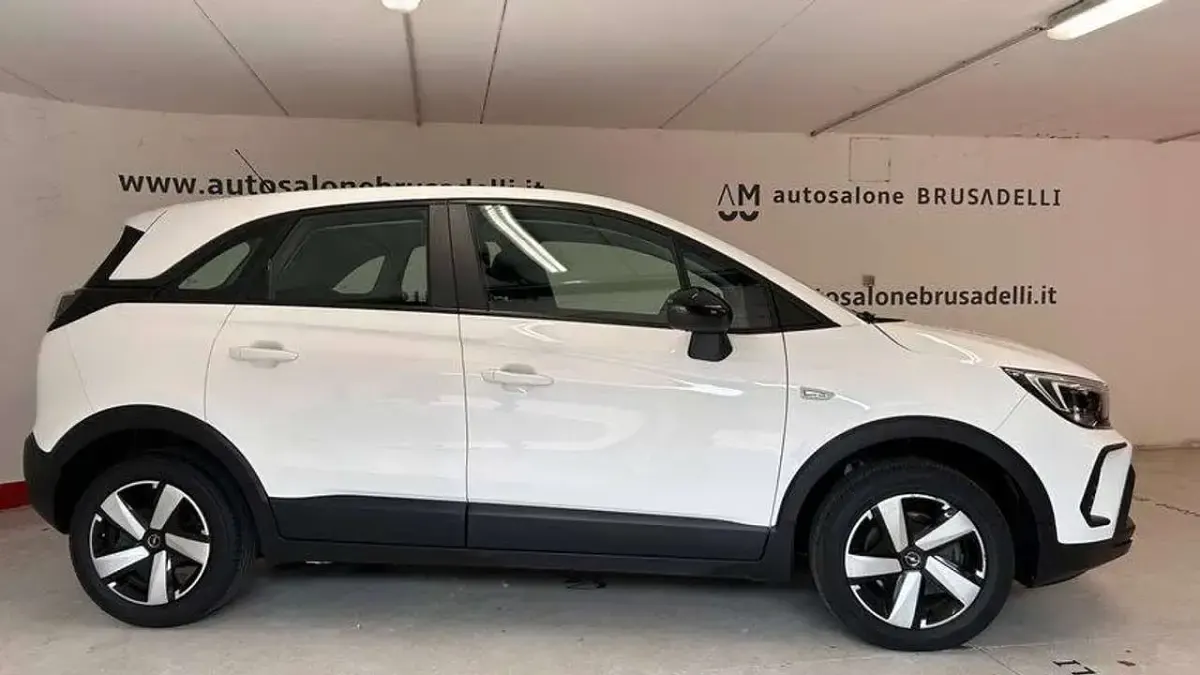 Usata Opel Crossland X Edition 110 CV (80 kW) 2023 Bianco ibis SUV