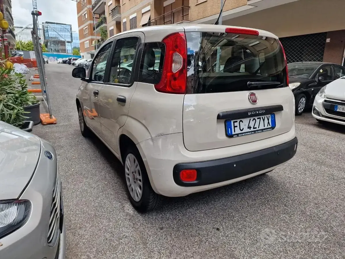 Gebraucht Fiat Panda Easy 69 PS (50 kW) 2016 Weiß Kleinwagen