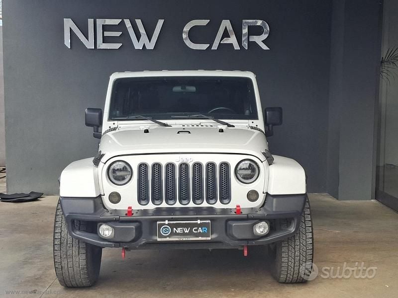 Usata Jeep Wrangler Unlimited Sahara 2012 Bianco SUV