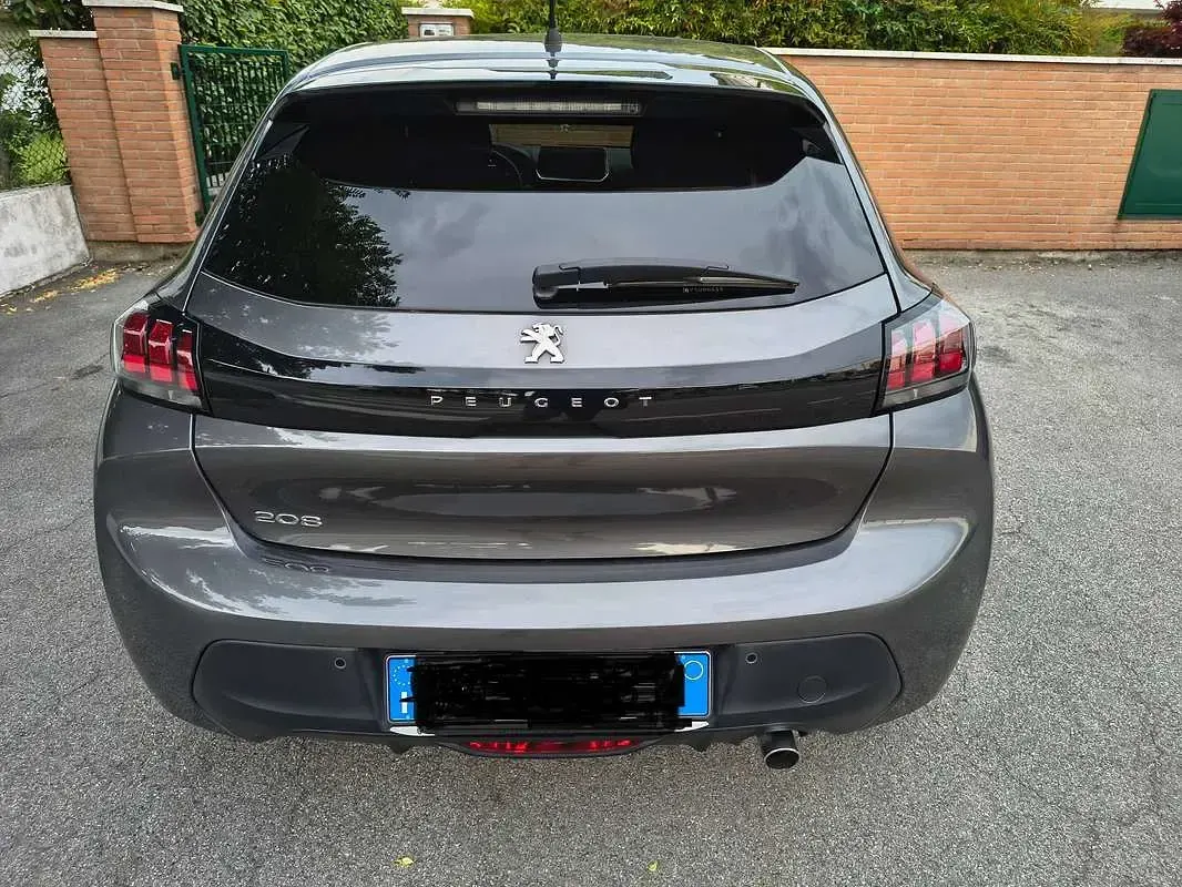 Usata Peugeot 208 Active 75 CV (55 kW) 2023 Grigio Utilitaria