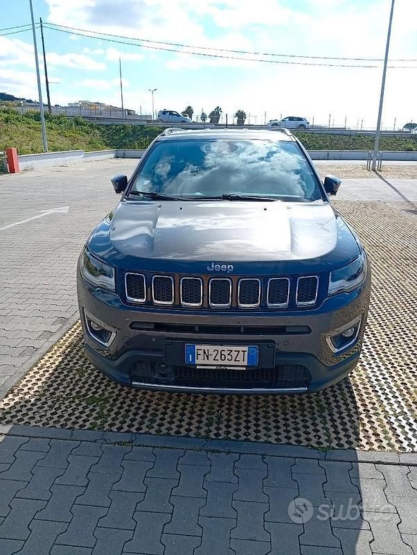 Usata Jeep Compass 120 CV (88 kW) 2018 Marrone SUV