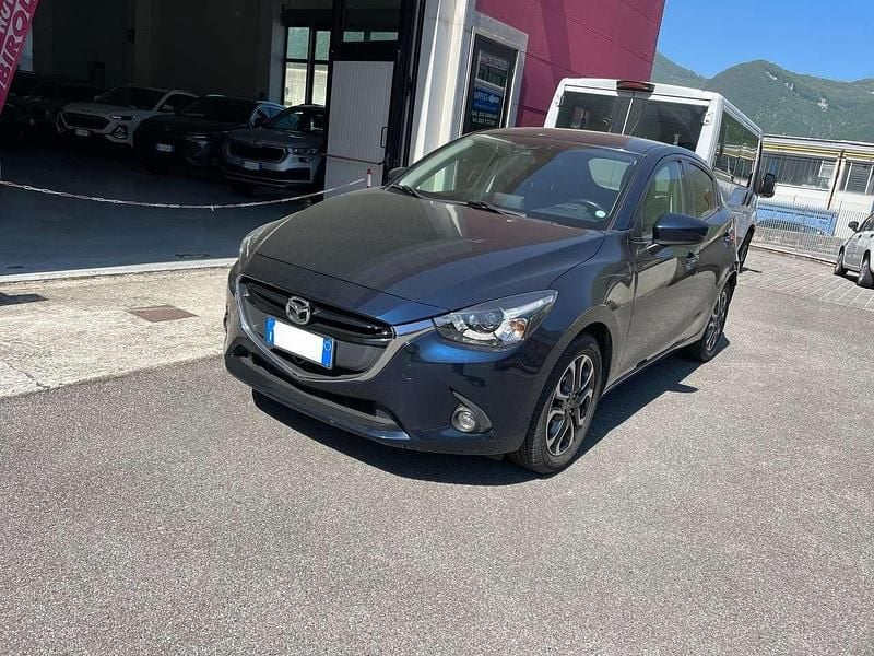 Usata Mazda 2 Exceed 105 CV (77 kW) 2017 Blu/azzurro Utilitaria
