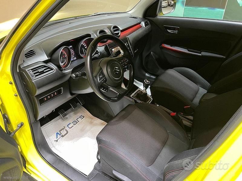 Usata Suzuki Swift Sport 140 CV (102 kW) 2019 Giallo Utilitaria