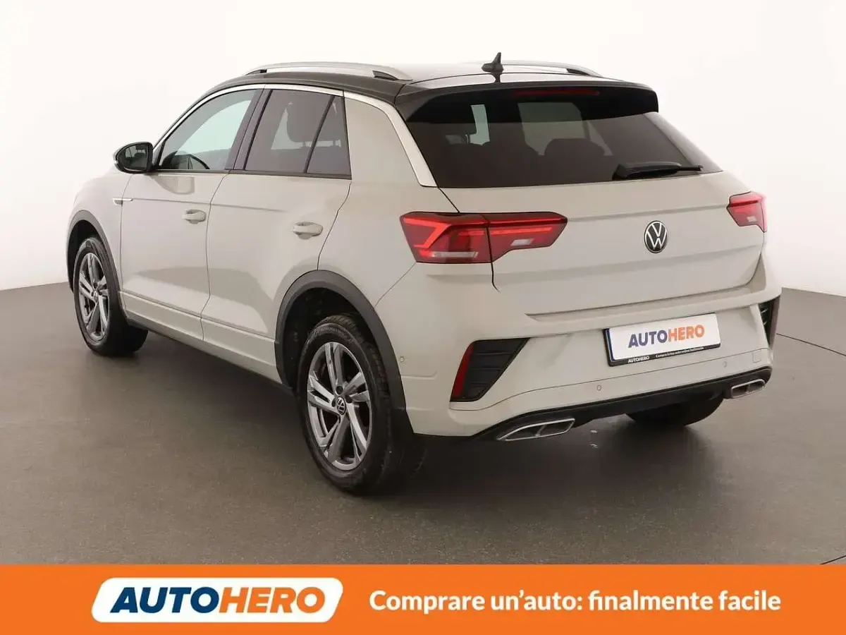 Usata VW T-Roc R-line 150 CV (110 kW) 2022 Beige SUV