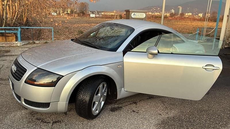 Usata Audi TT 224 CV (164 kW) 2000 Coupé