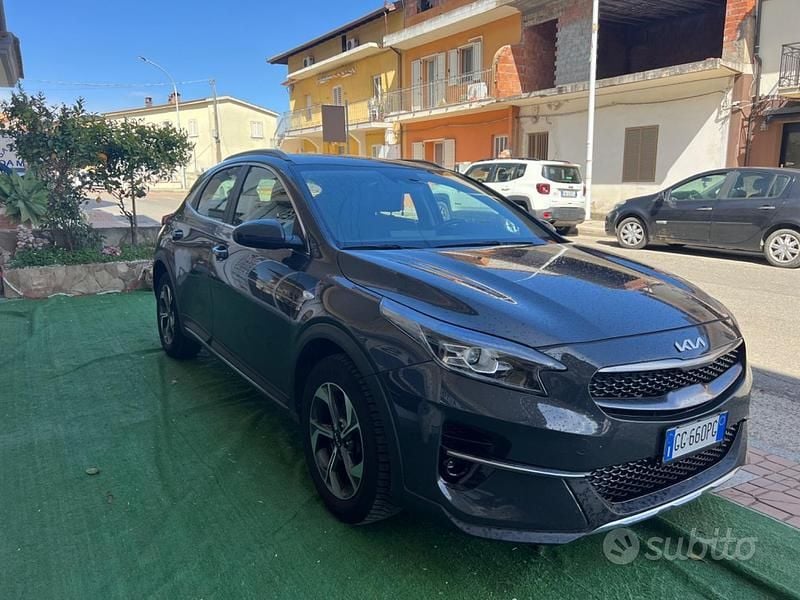 Usata Kia XCeed 120 CV (88 kW) 2022 Grigio SUV