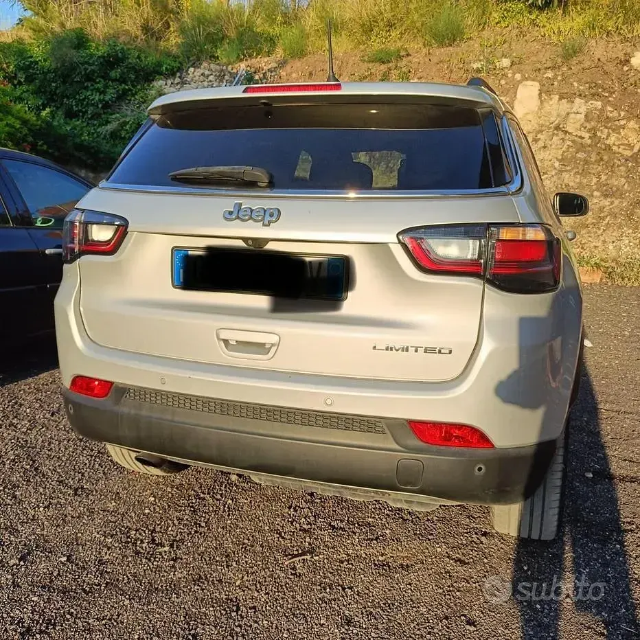 Usata Jeep Compass Limited 131 CV (96 kW) 2021 Grigio SUV